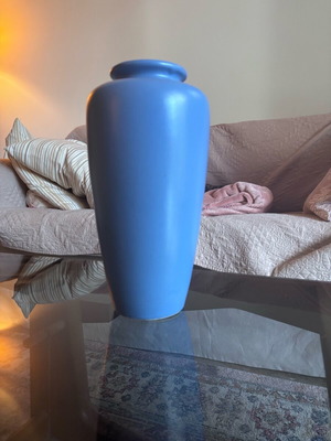 Blue Island Vase 26 cm height like new