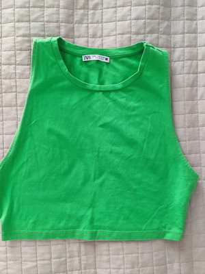 Zara green crop top, size M