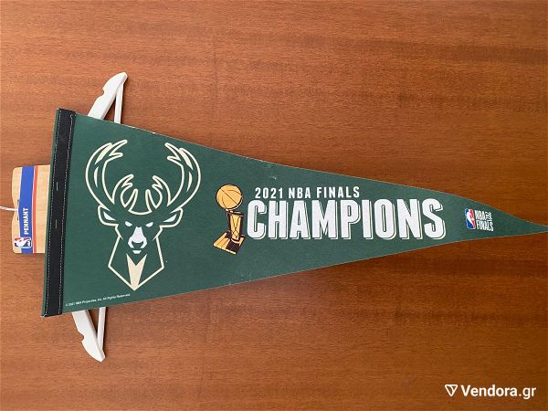  simea Giannis Antetokounmpo Milwaukee Bucks NBA Finals Champions 30 cm x 75 cm Limited Edition