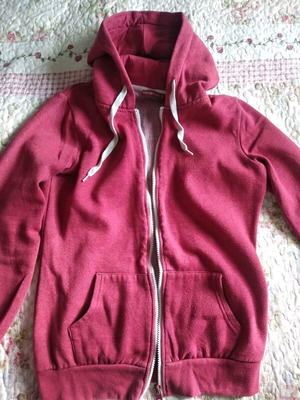 Terranova sweatshirt jacket like new, size S, red pink