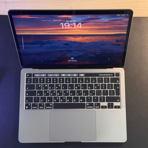 Macbook Pro M1 256GB SSD 8GB RAM like new
