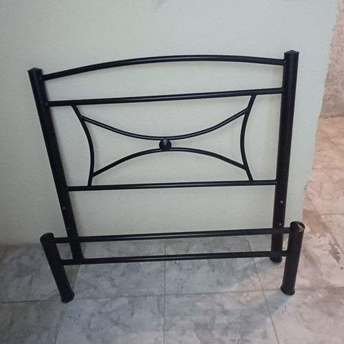 Iron single bed with mattress like new, black