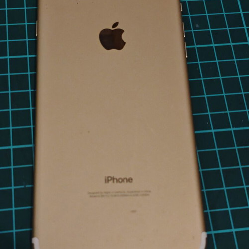 iPhone 7 Plus A1784 like new, white, with screen protector, 2 cases and charging cable