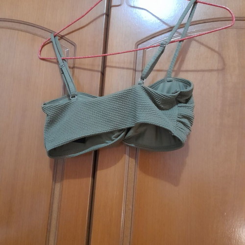 H&M swimsuit top with adjustable straps, green