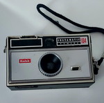 Kodak Instamatic 104 φωτογραφική μηχανή μεταχειρισμένη, συλλεκτικό vintage μοντέλο