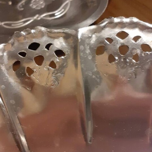 Silver-plated tableware like new with unique designs