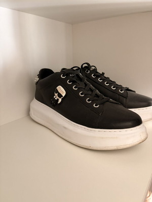 Karl Lagerfeld sneakers brand new, size 39, black