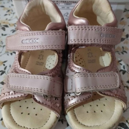 Geox children's sandals like new, rotten apple color, size 21