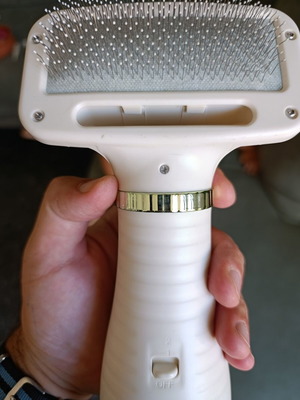 Pet grooming dryer brush