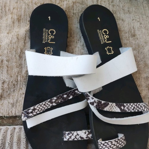 Flat leather sandals used, Greek made, size 41, white