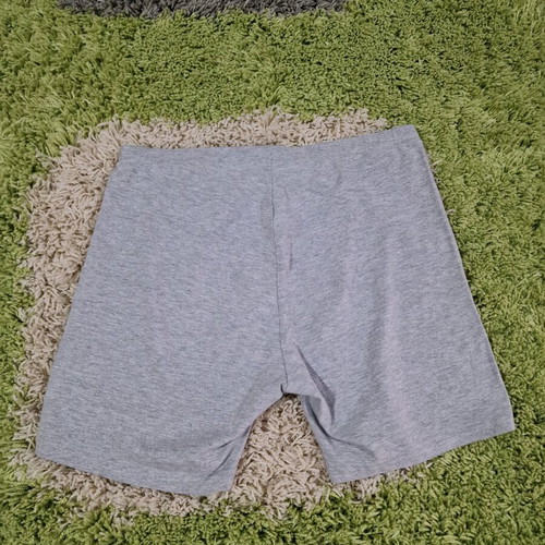 Primark grey women short leggings like new, size M/L