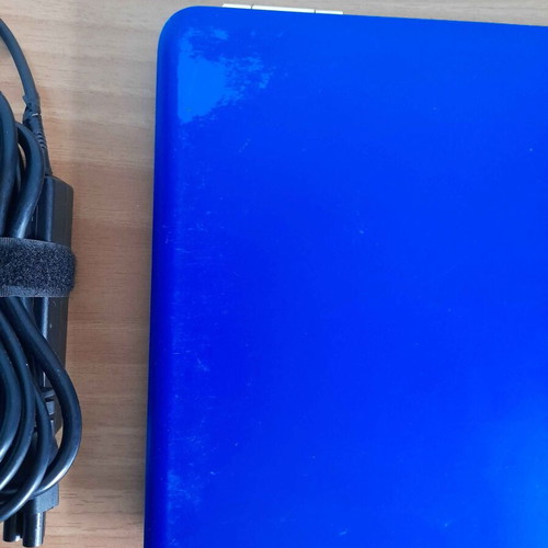 HP 15-aw001nv laptop with AMD A10-9600P, 8GB DDR4, 128GB SSD, FHD