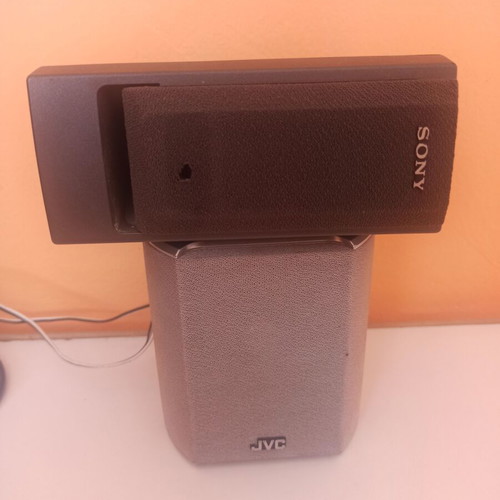 Philips stereo system with used Sony 100W speakers
