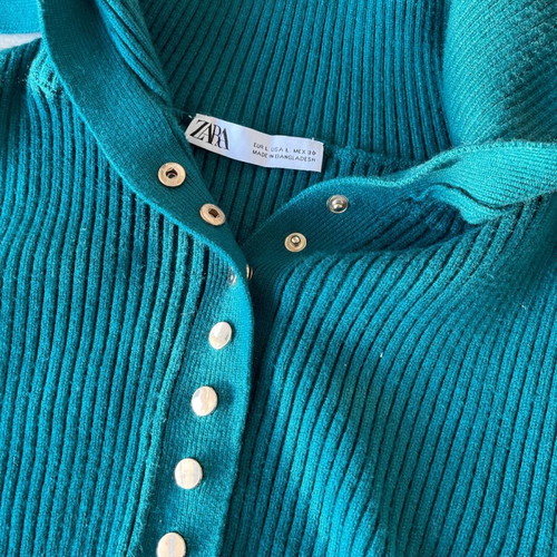 Zara blouse cypress like new, size L