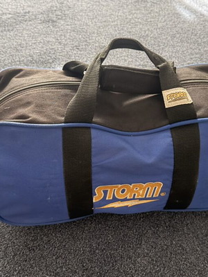 Storm bowling ball bag for 2 balls
