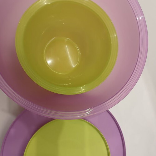 Tupperware set 4.3 liters and 1.3 liters new