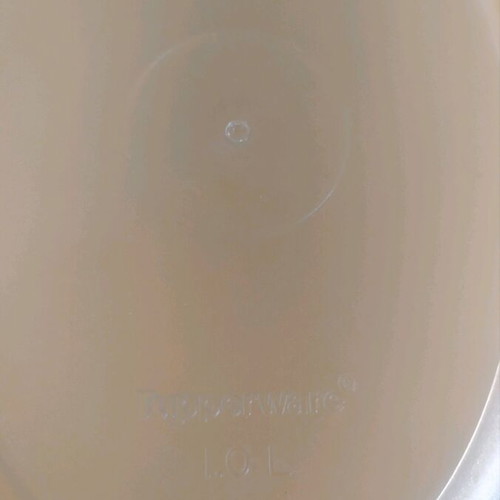 Tupperware jug 1L with 3 cups 330ml new