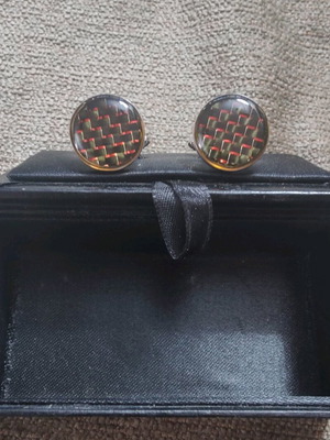 Bugatchi cufflinks like new with unique design