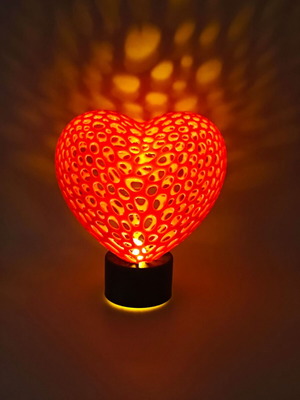3D Printed Voronoi Heart Lamp new, decorative heart with LED candle