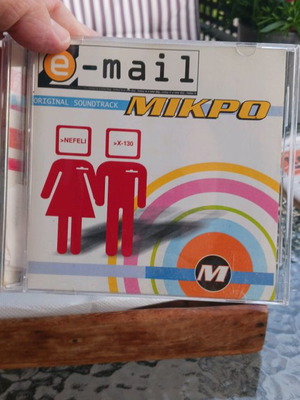 Micro e-mail CD used