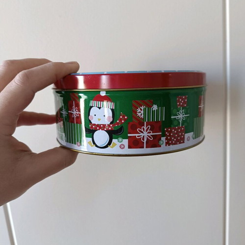 Christmas iron box with lid like new