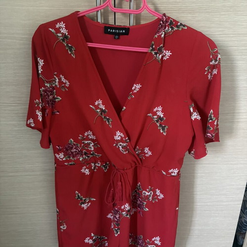Parisian jumpsuit like new, medium size, red with lining and belt