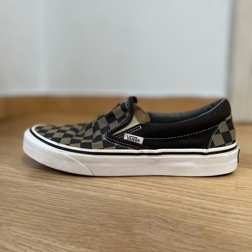 Vans Classic Slip-On Checkerboard Size 37 Like New