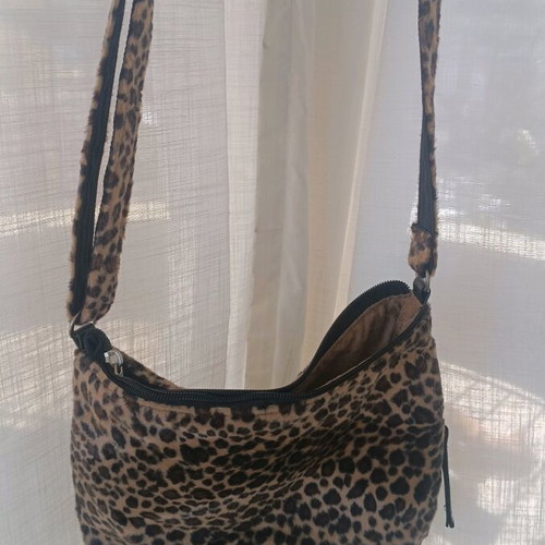 Leopard messenger bag medium size synthetic fur