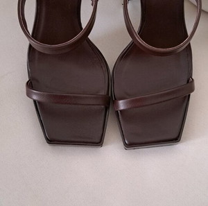 Jeffrey Campbell