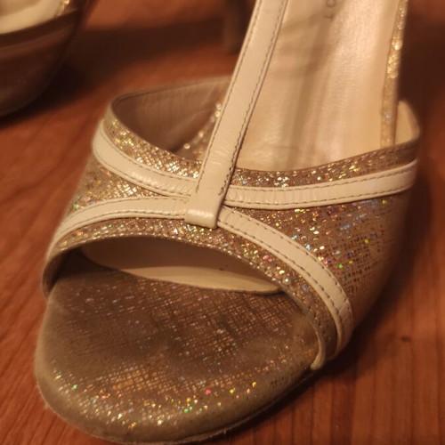 Tango dance shoes No 37 with 8.5cm heel, like new
