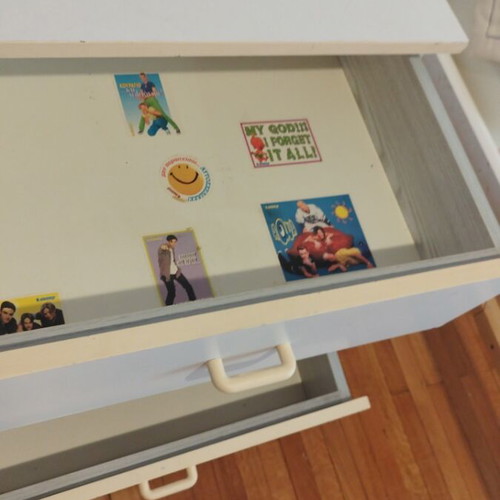 Nightstand with 3 drawers used, very good condition
