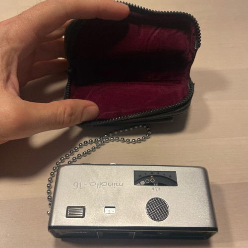 Minolta 16 camera model P used with case