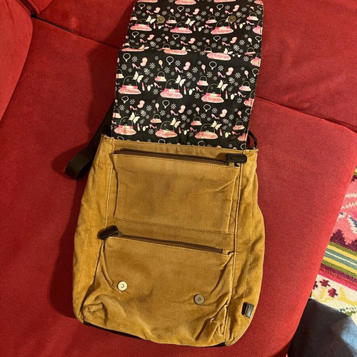 Lollipop crossbody bag like new, brown velour
