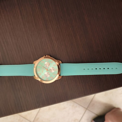 Fashion wristwatch green with rose gold like new