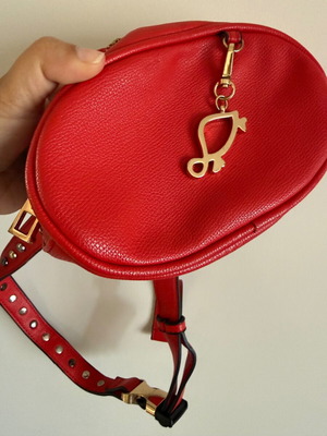 Carpisa red waist bag like new