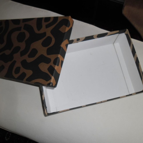 Leopard box like new 31 x 21 x 10cm