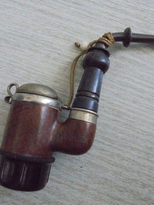 Antique wooden hunting pipe with lid used, collector's model