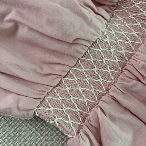 Gap pink dress like new for 4-year-old girl