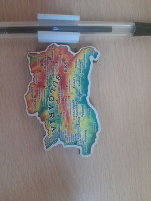 Bulgaria Collectible Magnet with Pen Holder like new