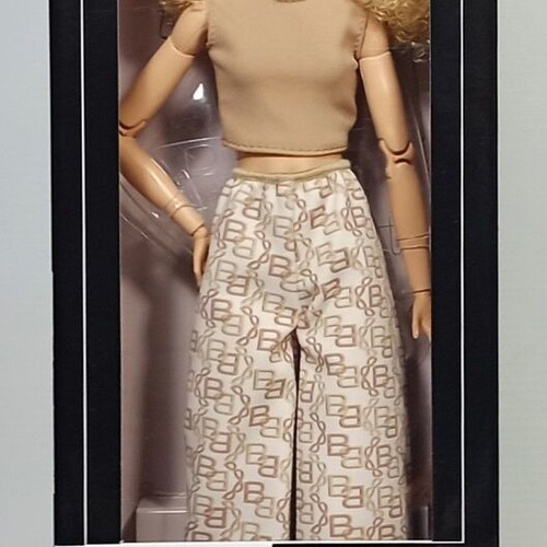 Barbie Basics Model 07 new 12'' European doll MISB