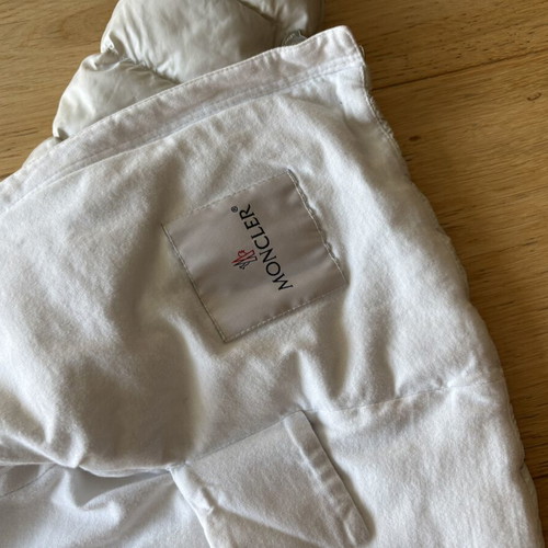 Moncler kids jacket like new, size 2-3 years, white and pink