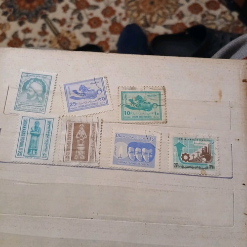 Stamps like new, 19 from Canada and 7 from Syria