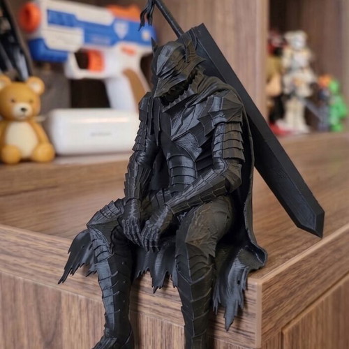 Resting Guts Berserker Armor figure new