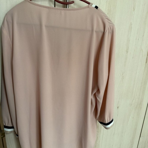 Blouse 3/4 sleeve size 3 like new, pink