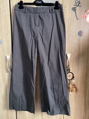 Παντελόνι Marks & Spencer γκρι σαν καινούργιο, μέγεθος L / 40 / 12