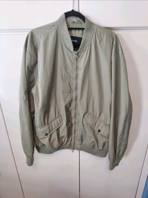 Thin jacket Pull & Bear XXL green new without tags
