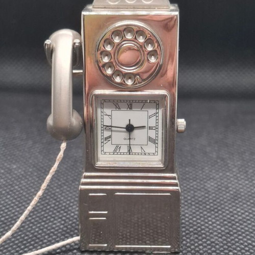 Vintage decorative clock from the '80s stainless steel new