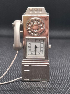 Vintage decorative clock from the '80s stainless steel new