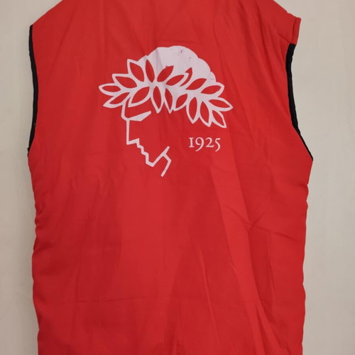 Olympiacos sleeveless jacket used, size Large with wear