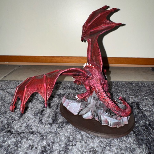 Lord of the Rings 3D Cave Dragon painted by Davale Studio like new